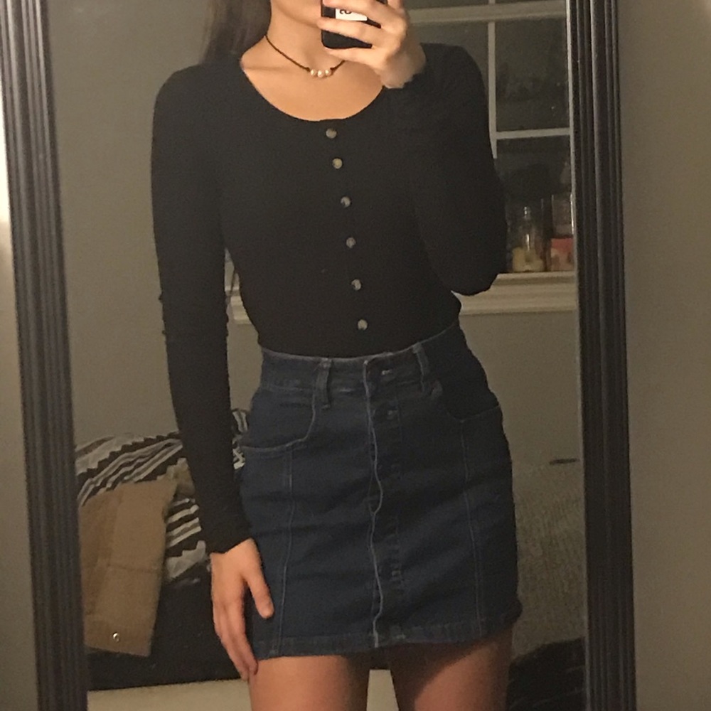 Black Cropped Sweater